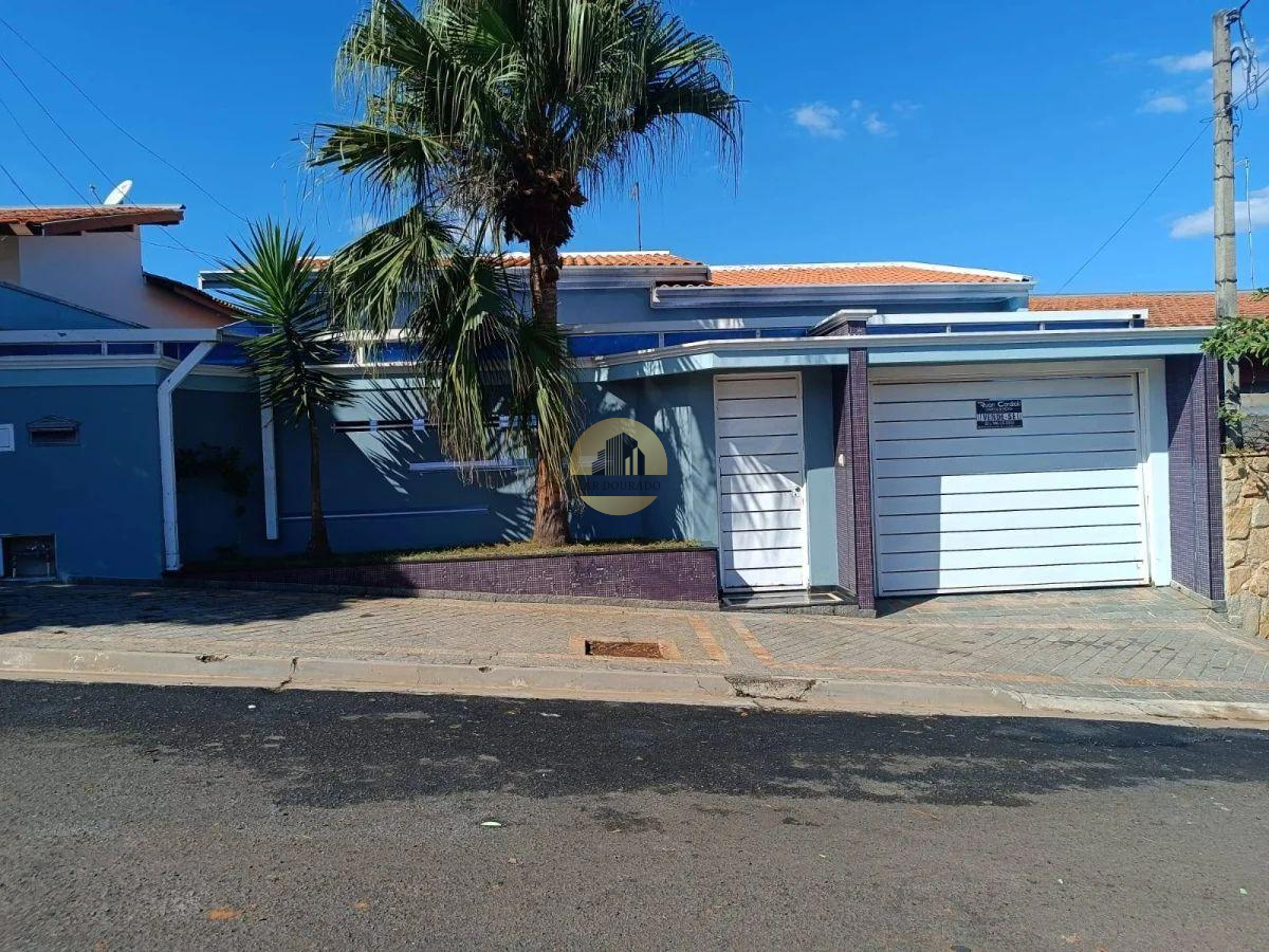 Casa com 3 quartos, 250m², à venda em Cerquilho - Lar Dourado