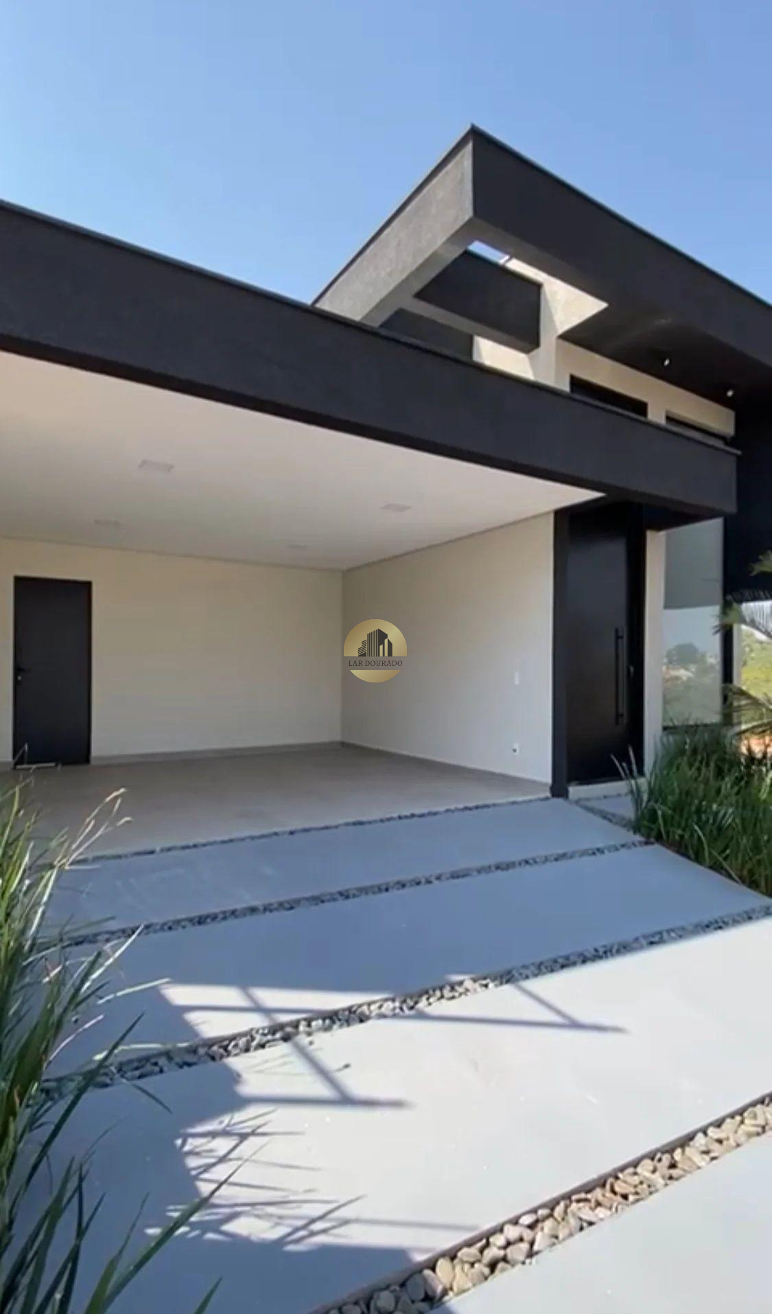 Casa de condomínio com 3 quartos Wanel Ville