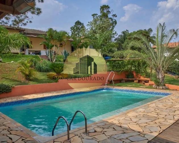 Chácara à venda em Jarinu, Santa Lucia, com 4 quartos, 256,44m²